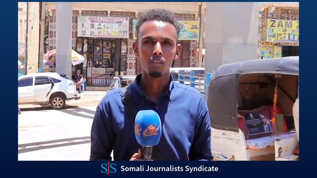 Journalist Bashir Mohamed Abdullahi was shot and injured during fighting in Baidoa on Thursday, 3 September 2026. | Photo credit/Arlaadi Media Network.