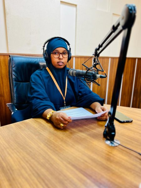 Radio Himilo journalist, Hanaa Mohamed, a beneficiary of SJS-CFLI program, views radio as a vital conduit of information for the diverse communities across Somalia, serving as a cornerstone of traditional news consumption. Photo taken on 13 February, 2024. |PHOTO/SJS.